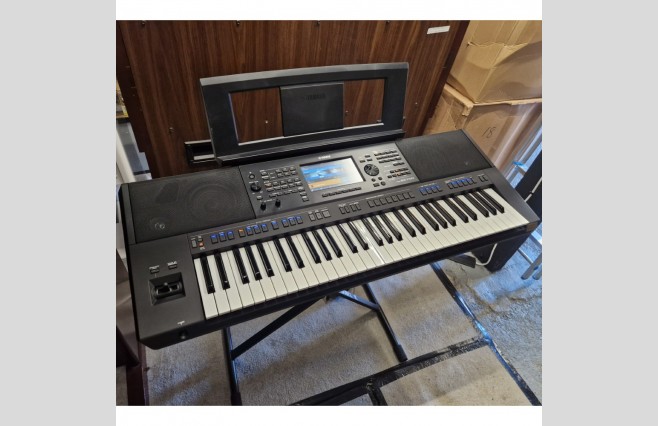 Yamaha PSR-SX700 Keyboard, Used (SN:BCDP01033) - Image 4